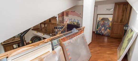 8-salle Villa à Città Sant'Angelo, Italy No. 68097 69