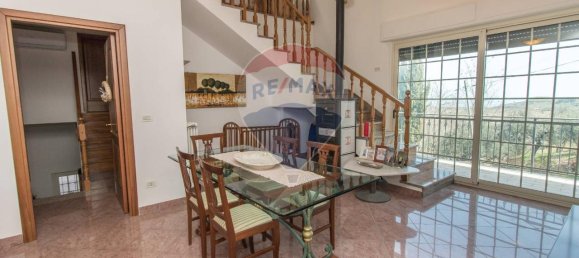 8-salle Villa à Città Sant'Angelo, Italy No. 68097 12