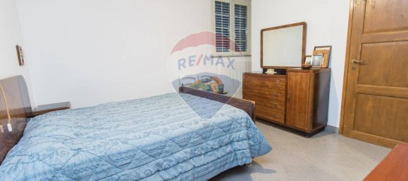 8-salle Villa à Città Sant'Angelo, Italy No. 68097 83