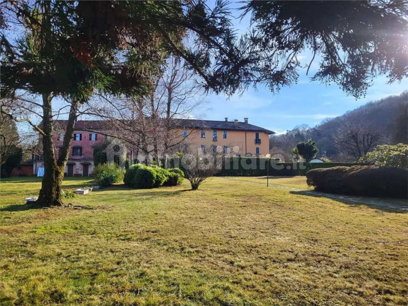2 bedrooms Apartment in San Maurizio d'Opaglio, Italy No. 333539