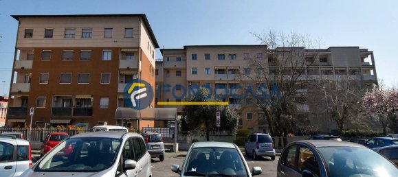 3 bedrooms Apartment in Lodi, Italy No. 228810 2