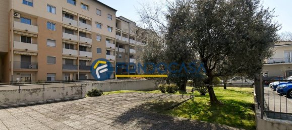 3 bedrooms Apartment in Lodi, Italy No. 228810 3