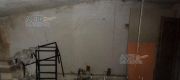 6 rooms Apartment in Pizzoli, Italy No. 35450 13