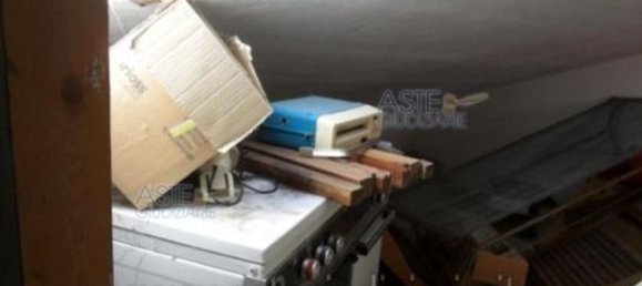 6 rooms Apartment in Pizzoli, Italy No. 35450 19