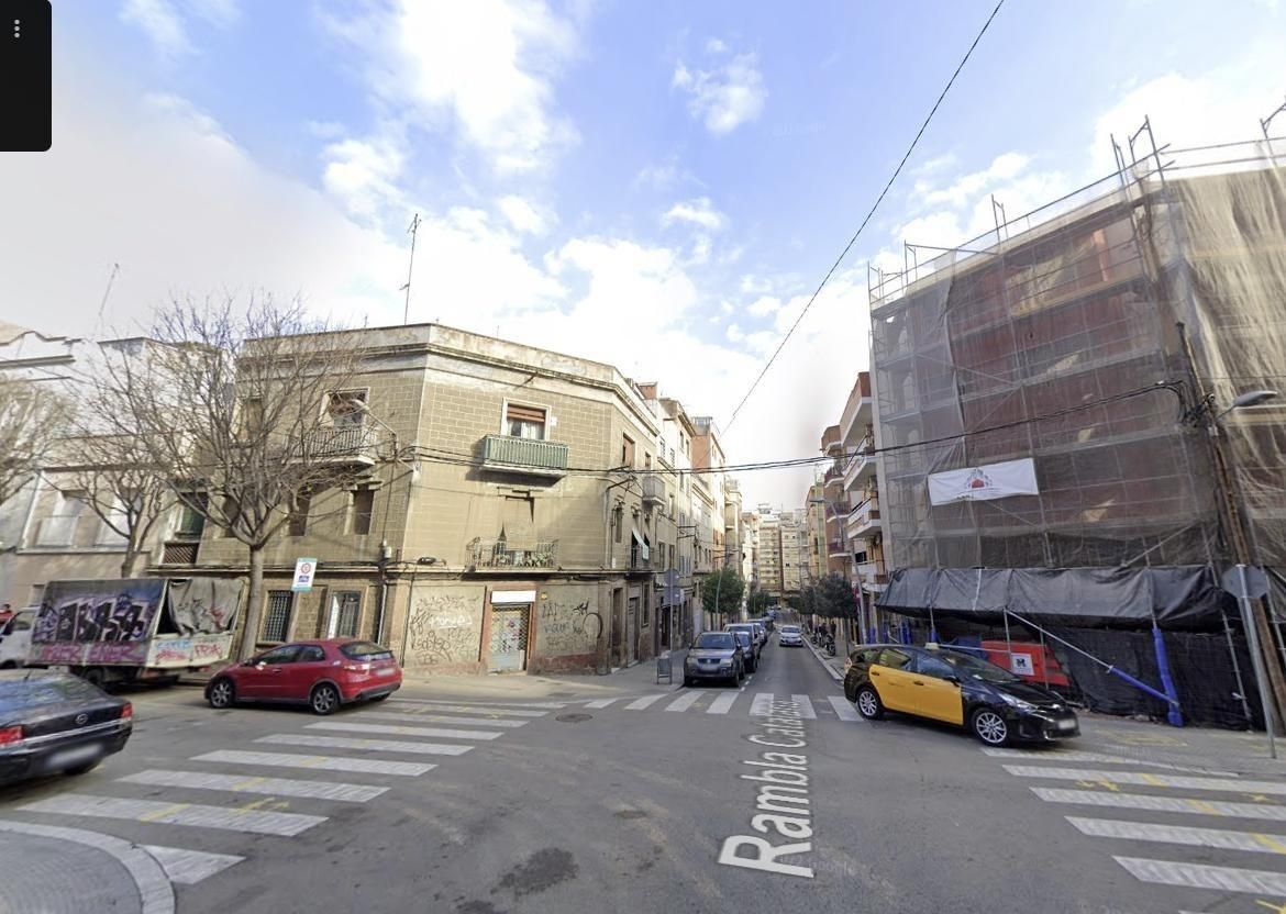 3 Schlafzimmer Wohnung in L'Hospitalet de Llobregat, Spain, Nr. 224279