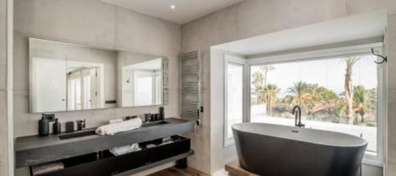 5 bedrooms House in Marbella, Spain No. 96988 40