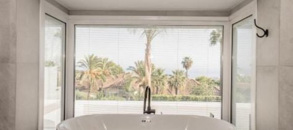 5 bedrooms House in Marbella, Spain No. 96988 39