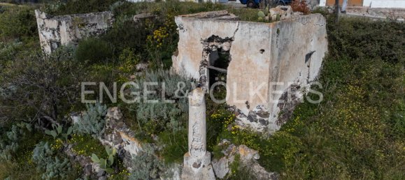  Land in Lipari, Italy No. 107268 5