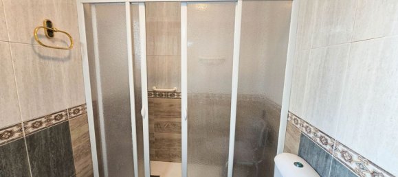 5 bedrooms House in L'Hospitalet de Llobregat, Spain No. 166343 20