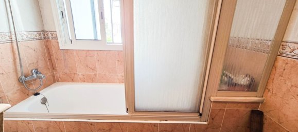 5 bedrooms House in L'Hospitalet de Llobregat, Spain No. 166343 34