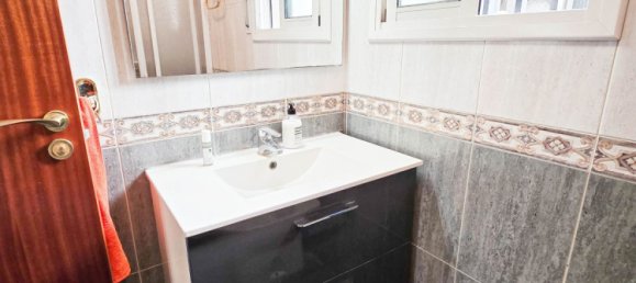 5 bedrooms House in L'Hospitalet de Llobregat, Spain No. 166343 19