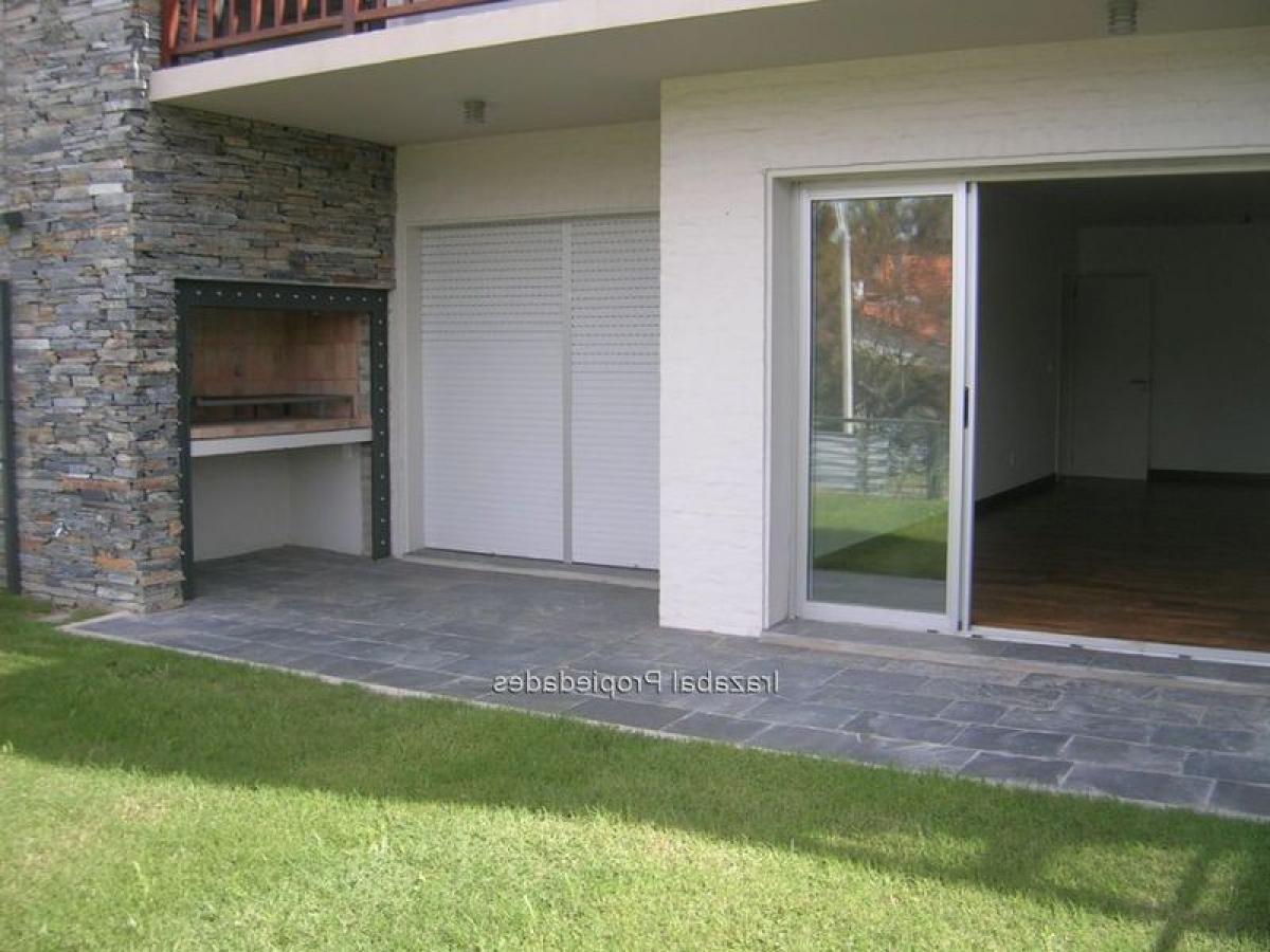 3 chambres Appartement à Montevideo, Uruguay No. 1704