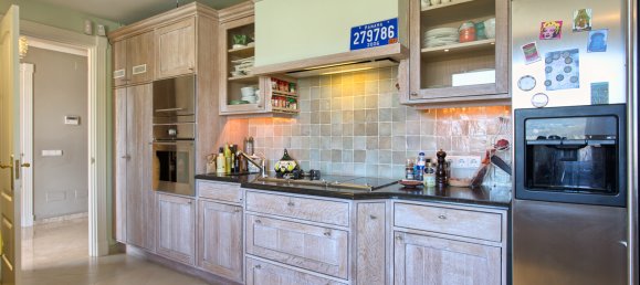 4 Schlafzimmer Villa in Benahavis, Spain, Nr. 27024 62