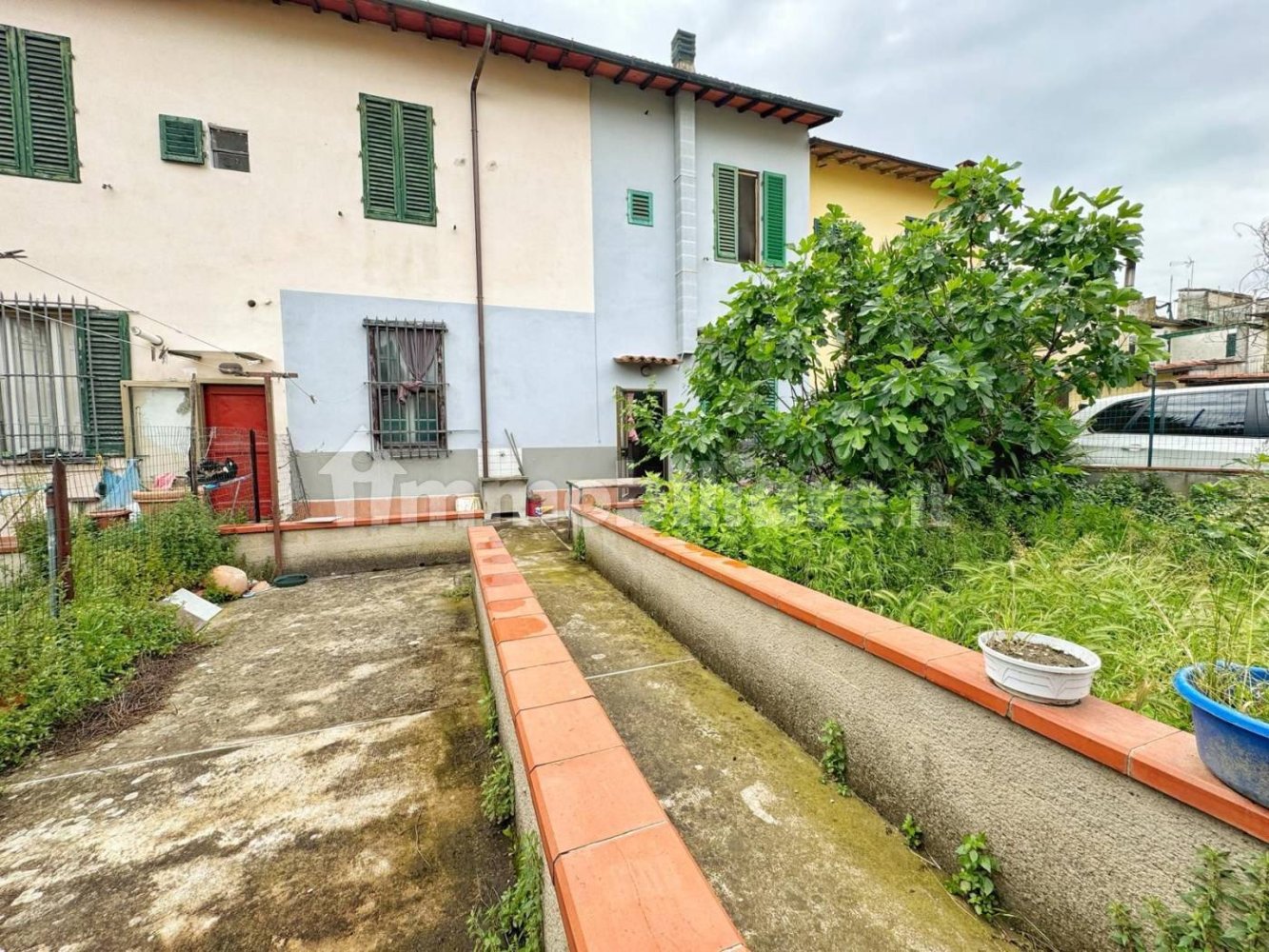 3 bedrooms House in Campi Bisenzio, Italy No. 361831