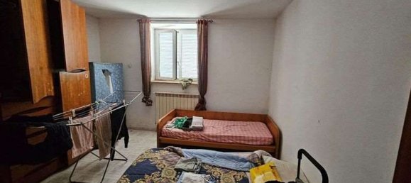 2 rooms Apartment in Rome, Italy No. 100959 7
