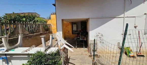 2 rooms Apartment in Rome, Italy No. 100959 4