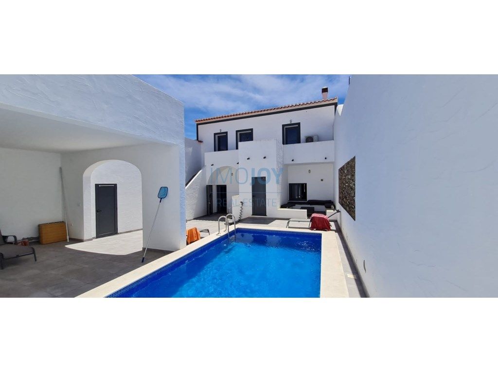 Casa T4 em Granja, Portugal N.º 125058