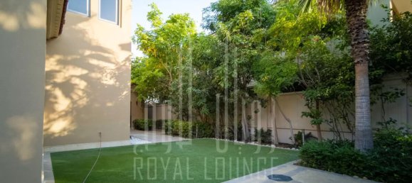 Вилла с 5 спальнями в Остров Саадият, ОАЭ № 1471 5