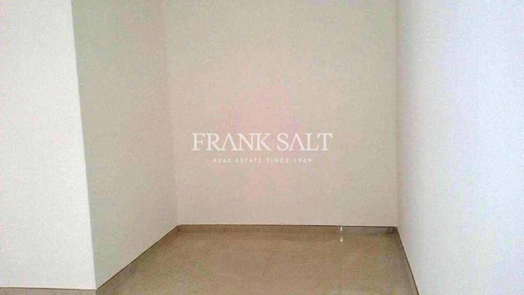 Bureau à San Gwann, Malta 140m² No. 12067