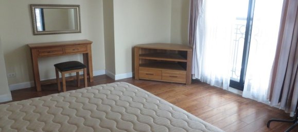 3 bedrooms Apartment in Hoan Kiem, Vietnam No. 4380 12