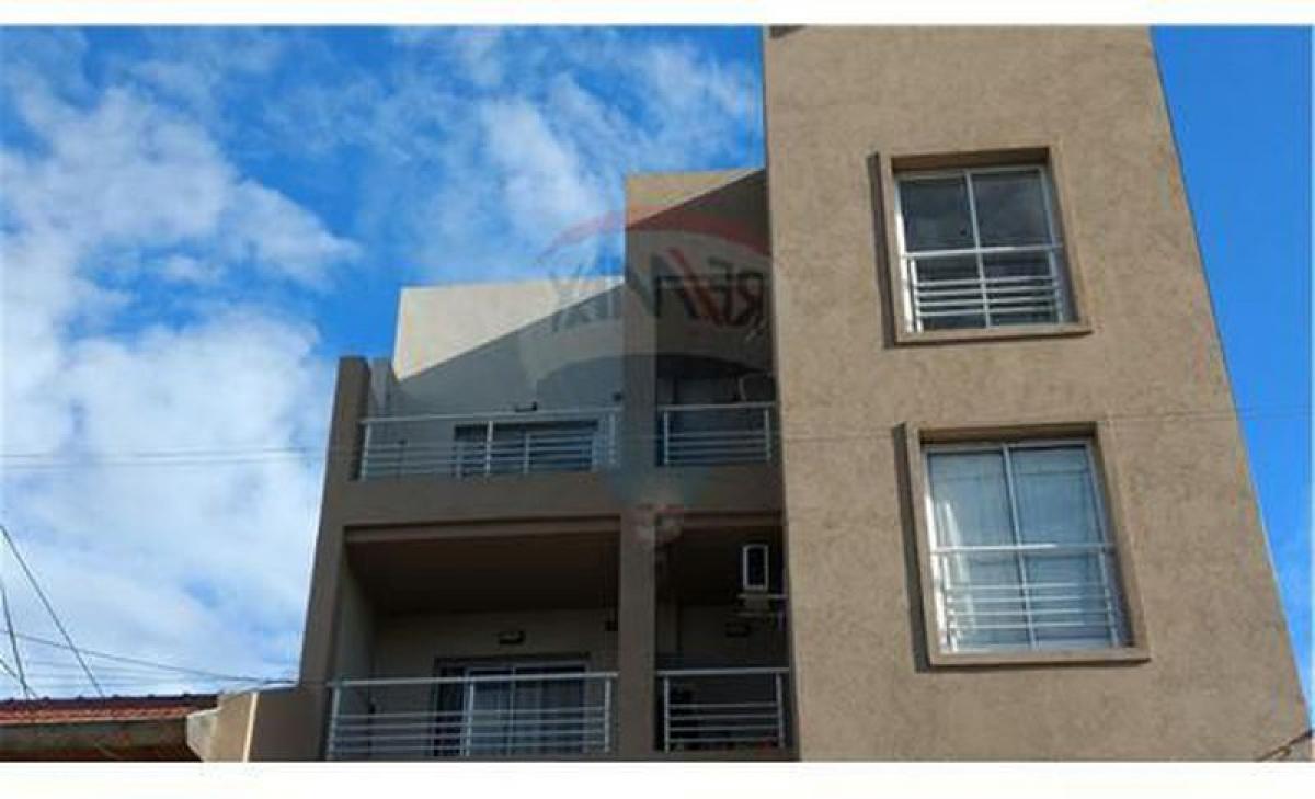 Studio in Tres de Febrero, Argentina No. 53043