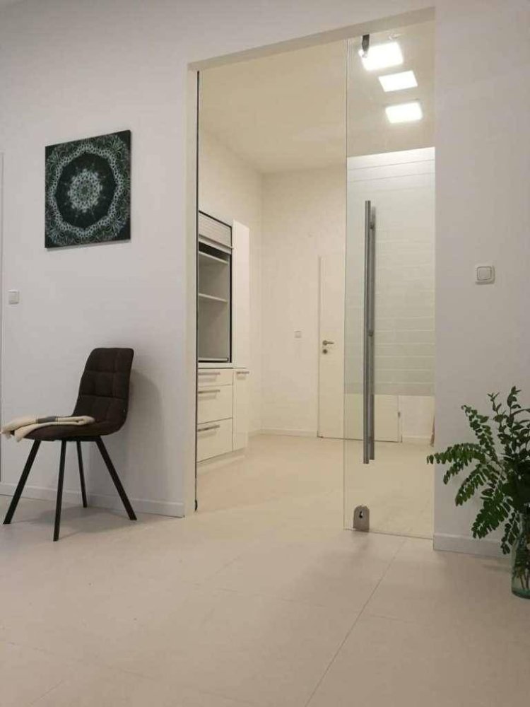 2-salle Bureau à Steyr, Austria No. 47685