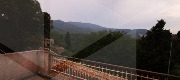 8-Zimmer Haus in Messina, Italy, Nr. 25986 10