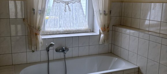 Adosado de 4 habitaciónes en Neumunster, Germany No. 14126 7