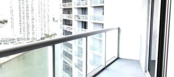 Propriedade comercial T1 em Miami, EUA N.º 615100 6