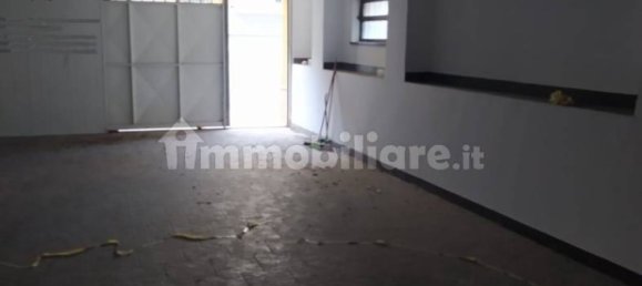 Almacén en Baronissi, Italy 100 m² No. 73736 6