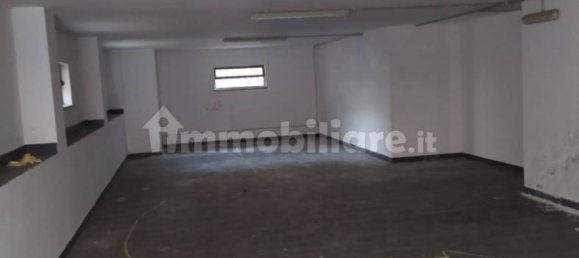 Almacén en Baronissi, Italy 100 m² No. 73736 7