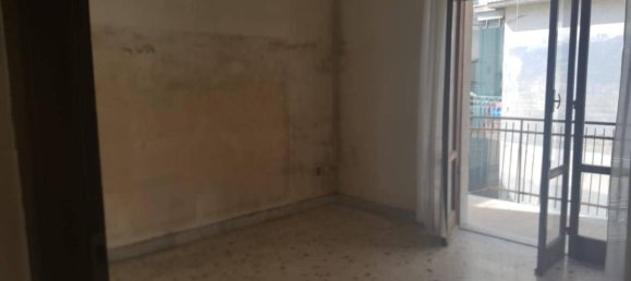 3 rooms Apartment in Pozzuoli, Italy No. 86785 6
