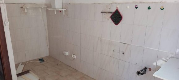 3 rooms Apartment in Pozzuoli, Italy No. 86785 4