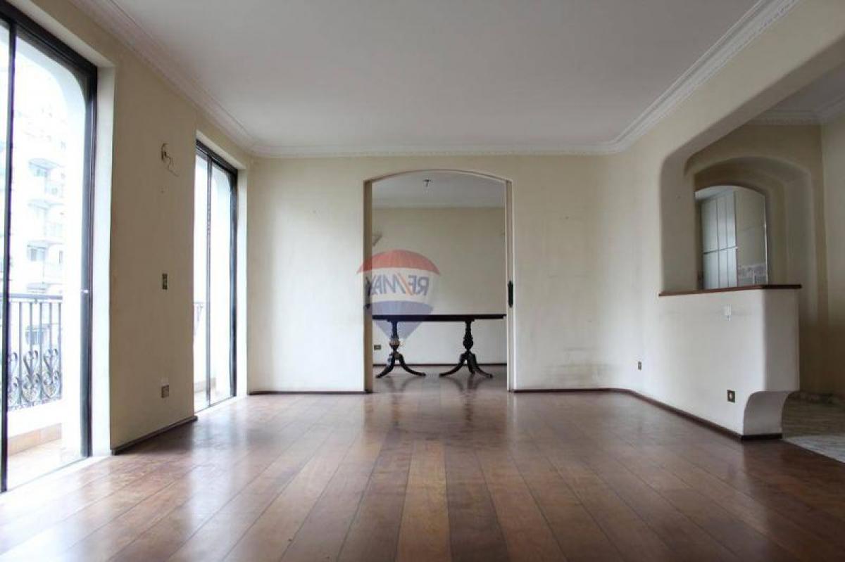 Apartamento de 4 dormitorios en Sao Paulo, Brazil No. 524698