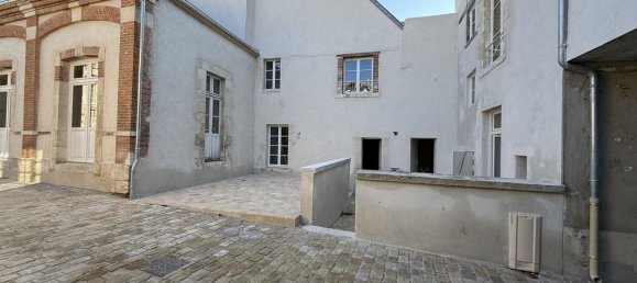 4-Zimmer Wohnung in Orleans, France, Nr. 241130 7