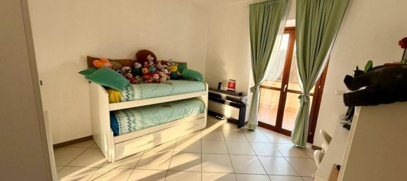 5 rooms Apartment in Benevento, Italy No. 31780 15
