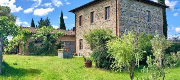 4 rooms House in Radicofani, Italy No. 110802 9
