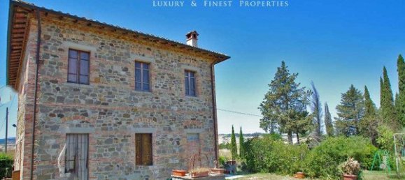 4 rooms House in Radicofani, Italy No. 110802 11