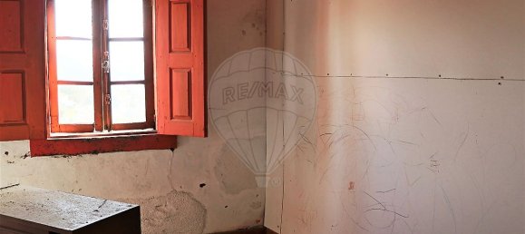 1 bedroom House in Santa Marta de Penaguiao, Portugal No. 183236 6