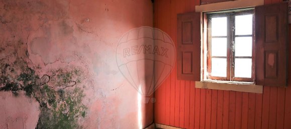 1 bedroom House in Santa Marta de Penaguiao, Portugal No. 183236 7