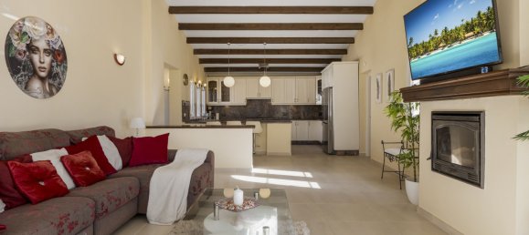 4 Schlafzimmer Villa in Estepona, Spain, Nr. 131317 3