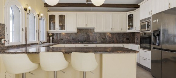 4 Schlafzimmer Villa in Estepona, Spain, Nr. 131317 6