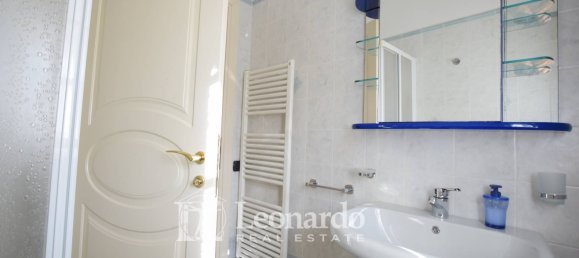 2 bedrooms House in Viareggio, Italy No. 354388 11