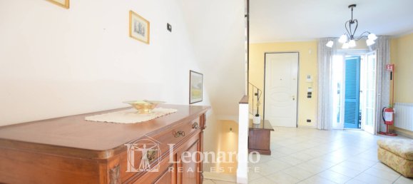 2 bedrooms House in Viareggio, Italy No. 354388 5