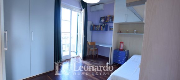 2 bedrooms House in Viareggio, Italy No. 354388 20