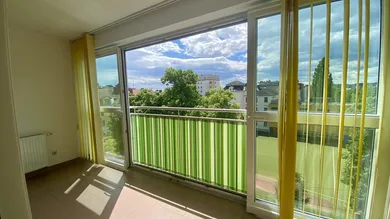 3غرفة شقة في Eggenberg, Austria رقم 177608