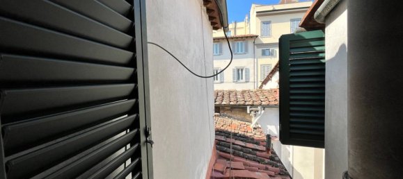 2 bedrooms Apartment in Florence, Italy No. 331171 13