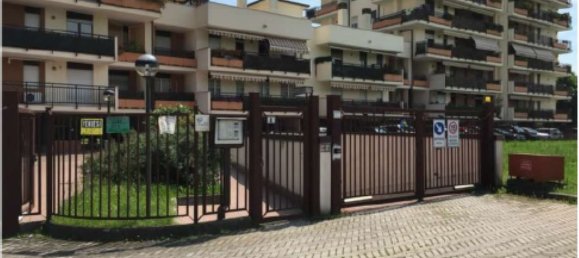 28m² Parking in Bollate, Italy No. 310002 4