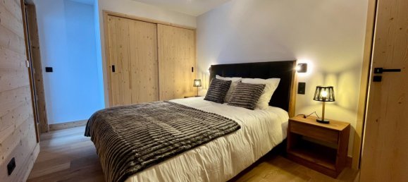 2 bedrooms Apartment in Les Belleville, France No. 960 7