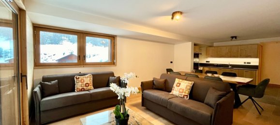 2 bedrooms Apartment in Les Belleville, France No. 960 2